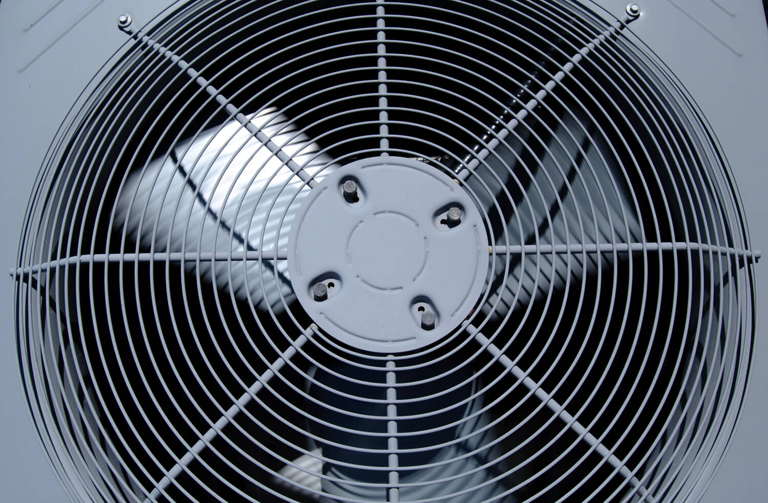 We are looking for a house with an energy efficient air conditioning and heating system